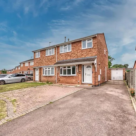 Stylish Home From Home 3 Bed House, Sleeps 6, Private Parking, Wifi Leamington Spa Exterior photo